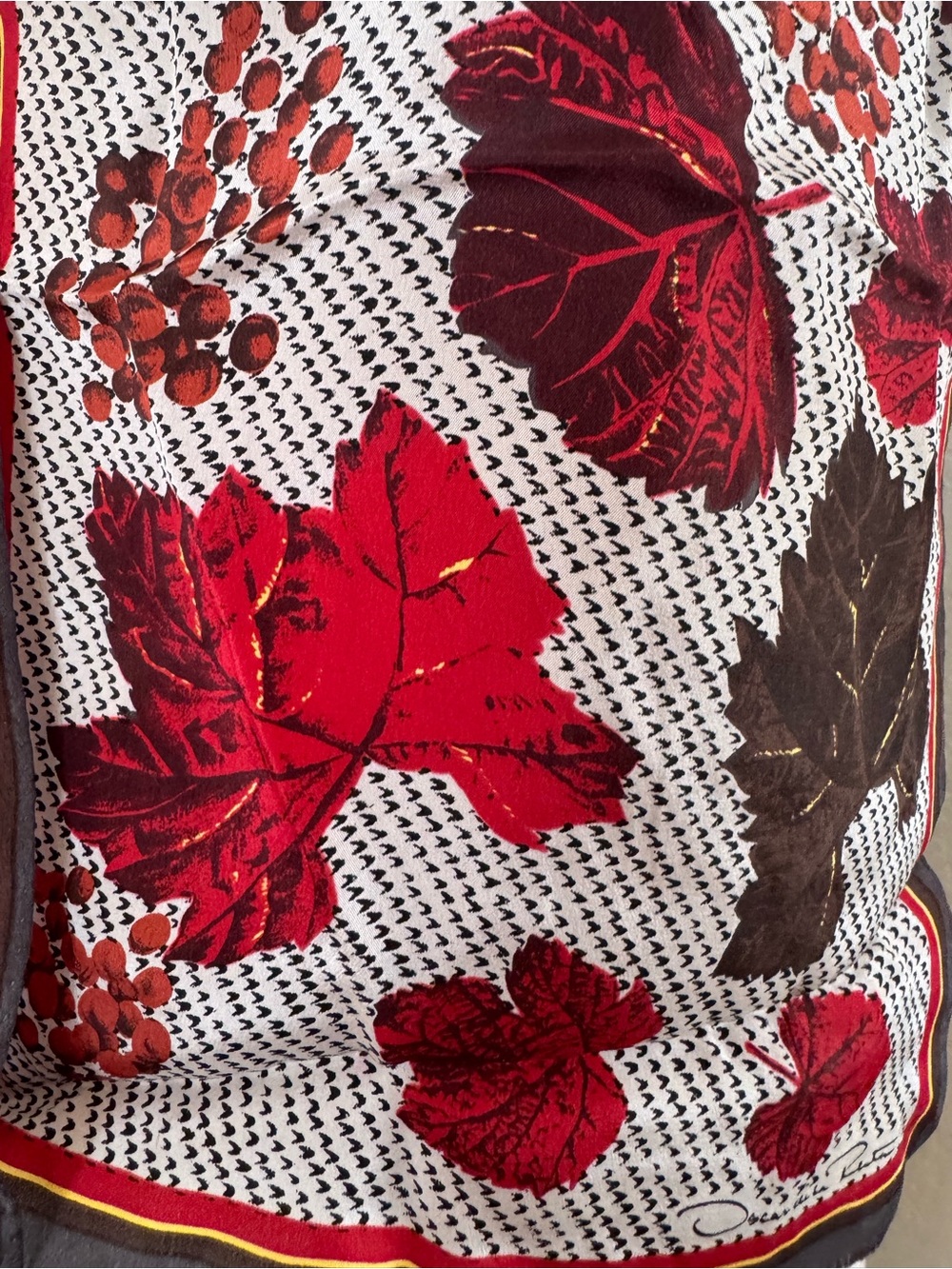 Oscar De La Renta Scarf Likely Silk 50”x10” - Picture 3 of 5